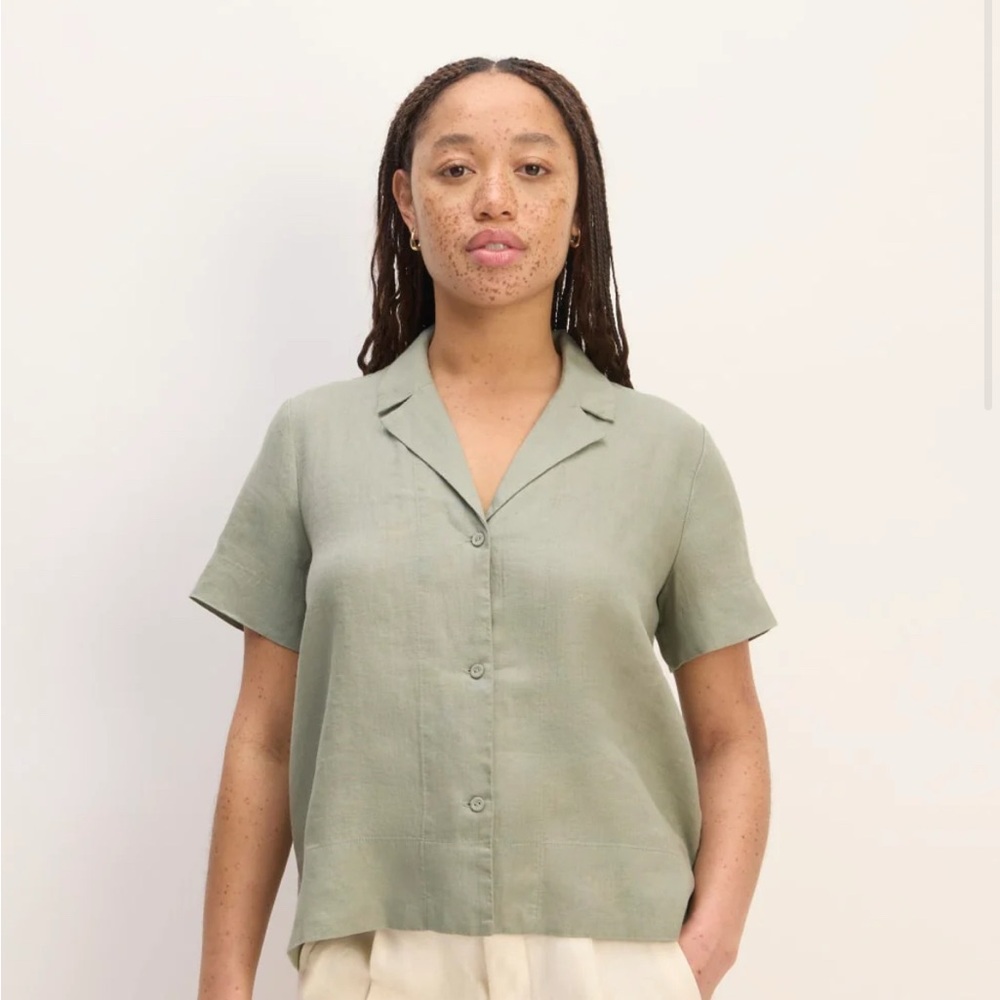 Everlane Light Green Button-Down Shirt